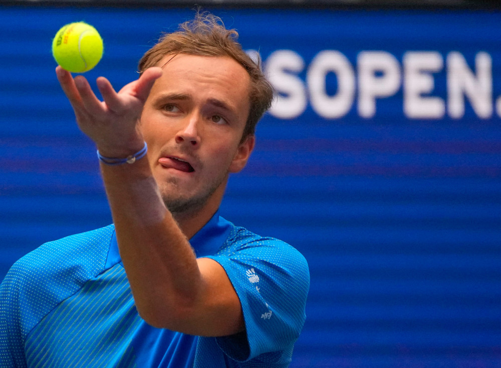 质疑声也逐 质疑声也逐