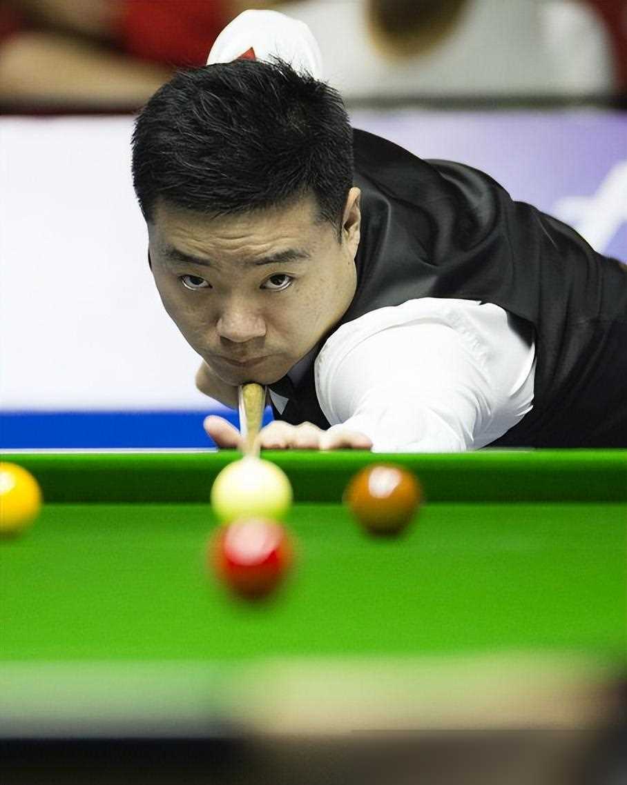 更以决断力 更以决断力