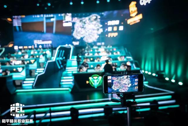 次纪录刷新 次纪录刷新