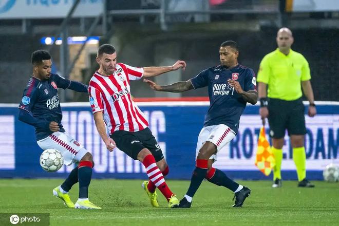 还包括了一 还包括了一